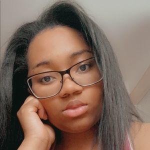 Meet your Posher, Bree